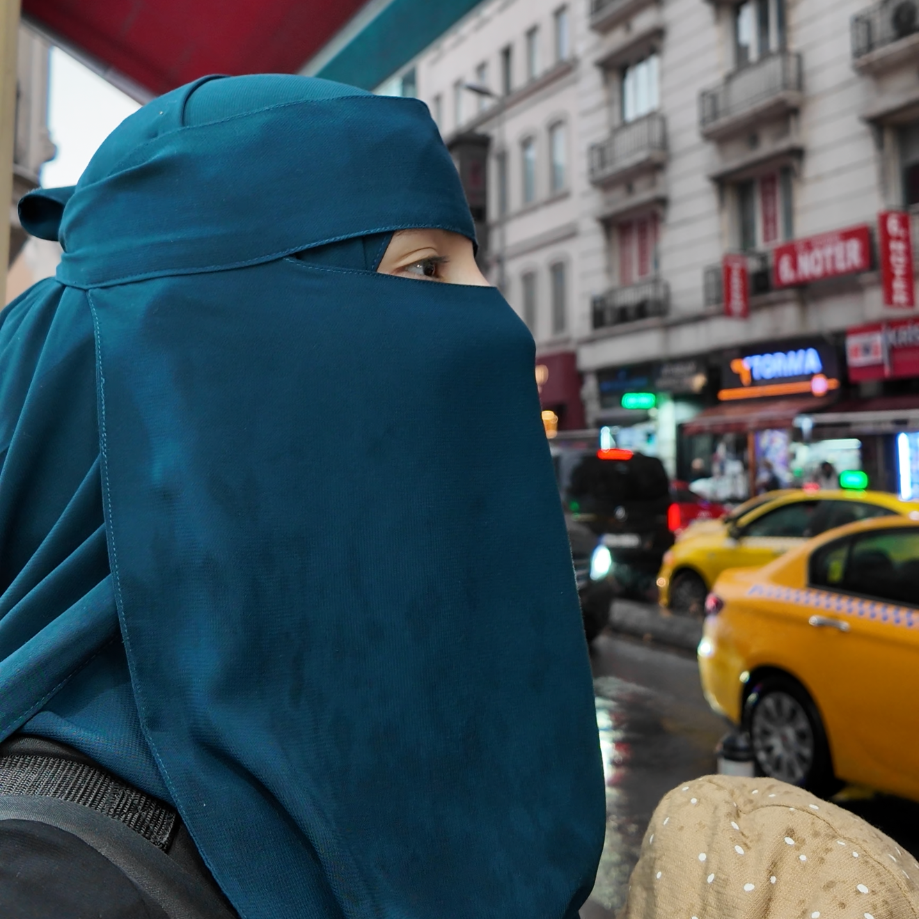 Signature Hijab & Niqab Set